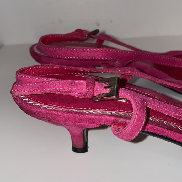 Prada Suede Fuchsia Kitten Heels - Picture 7 of 11